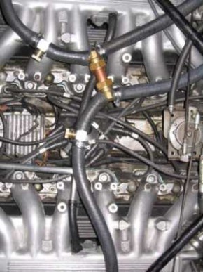 uitlaatspruitstuk XJ