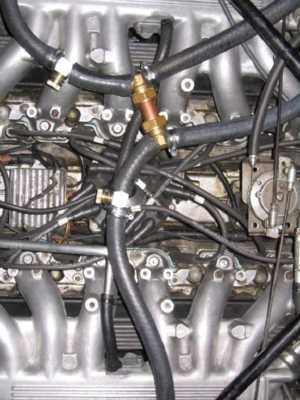 uitlaatspruitstuk XJ