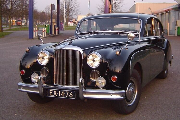 Big Saloons on tour_UA