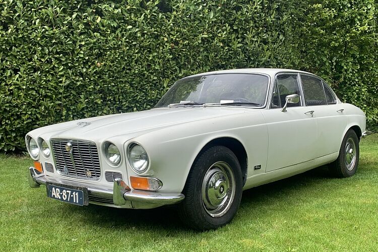 UA_jaguar-adv.-ware-grootte_UA