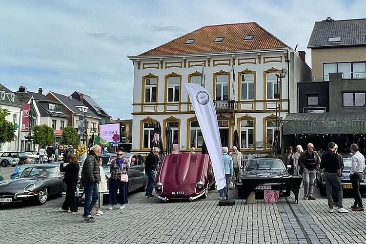 2026.04.03 Peer peer-2025-overzicht-markt_UA